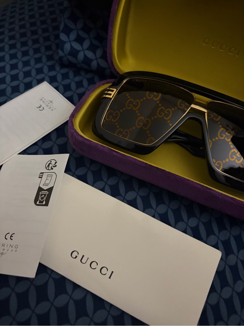 Gucci Black Sunglasses With Gold Gg Motif